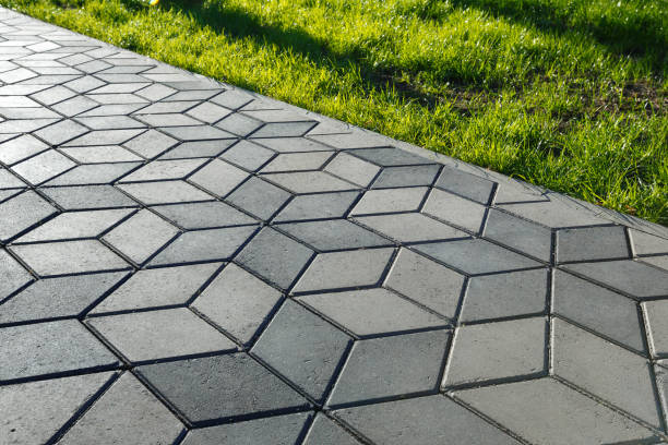 Best Driveway Pavers Near Me  in Edgerton, WI