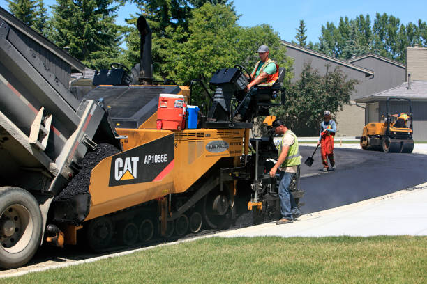 Best Interlocking Driveway Pavers  in Edgerton, WI